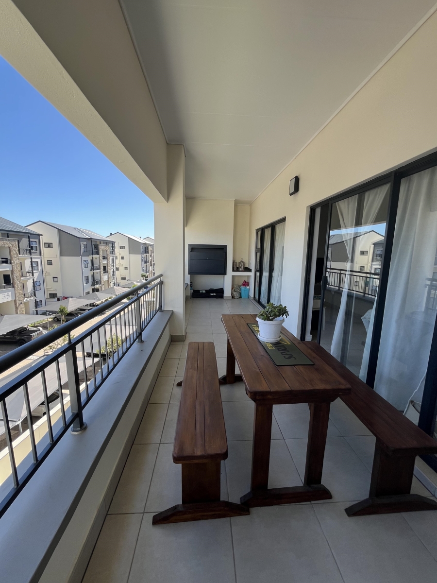 2 Bedroom Property for Sale in Cape Farms Western Cape